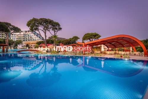 Spor Kampı - Cornelia Deluxe Resort - 
