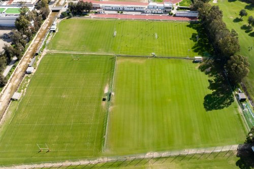 Футбольный тренировочный лагерь в George Urban Boutique