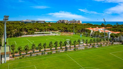 Футбольный тренировочный лагерь в Bellis Deluxe Hotel