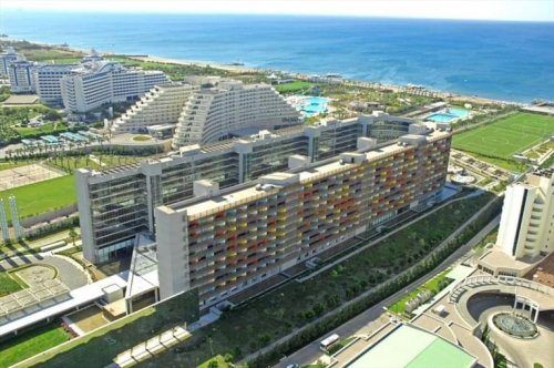 Футбольный тренировочный лагерь в Nirvana Cosmopolitan